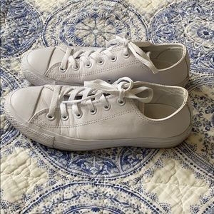 Converse All Star sneakers women’s size 8